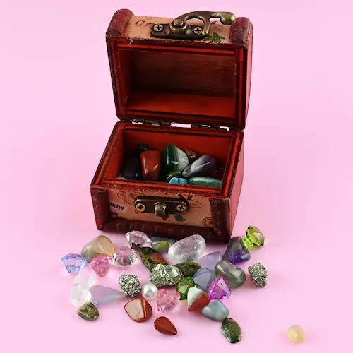TREASURE CHEST