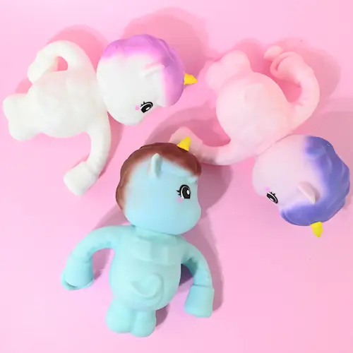 SQUEEZE AIR UNICORN HUG BRACELET