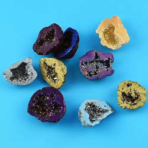 QUARTZ AURA GEODE 9pcs