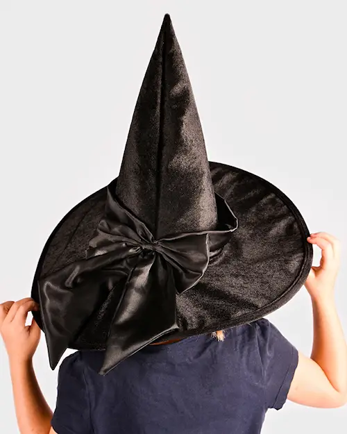 WITCH HAT w SATIN RIBBON