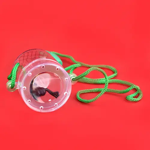 ADVENTURE BUG VIEWER SMALL w NECKLACE