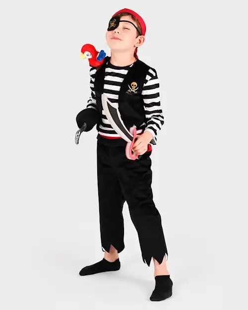 PIRATE SET w ACC