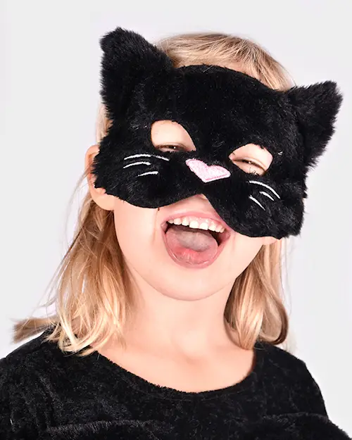 MASK CAT BLACK FLUFFY