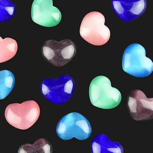 CATS-EYE HEARTS 30pcs