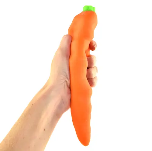 SQUEEZE STRETCHY CARROT