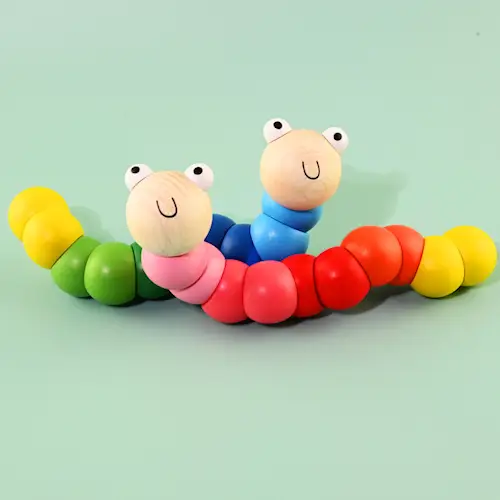 WORMS WIGGLY WOODEN