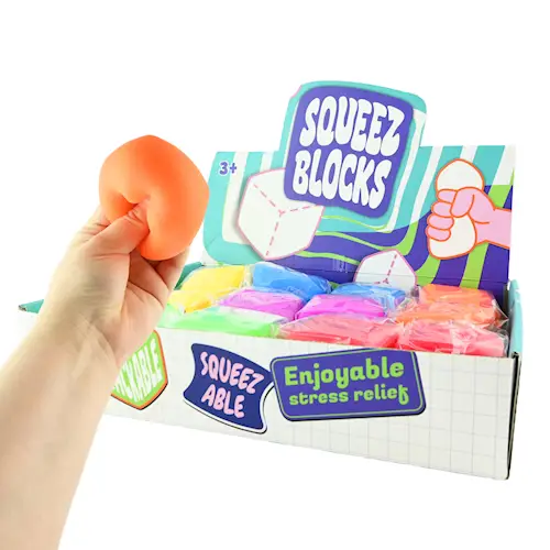 SQUEEZE BLOCKS FLOUR-FILLED
