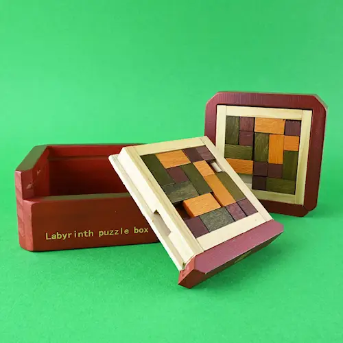 IQ PUZZLE MAGIC BOX