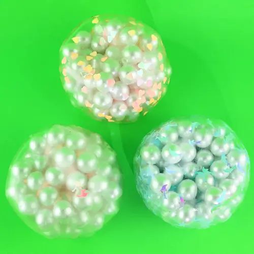 SQUEEZE BALL w PEARLS
