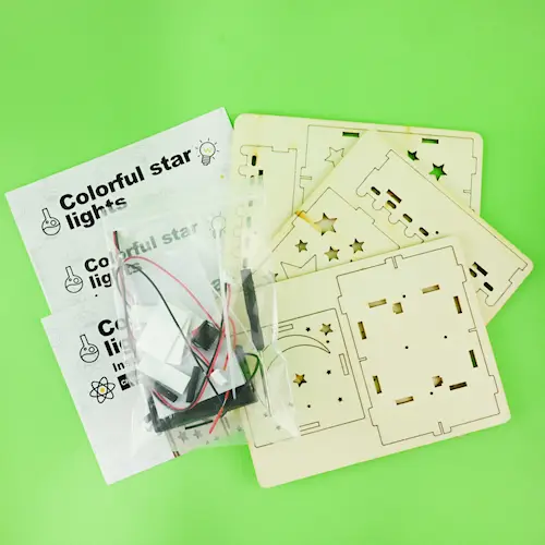 WOODEN COLORFUL STAR LIGHTS