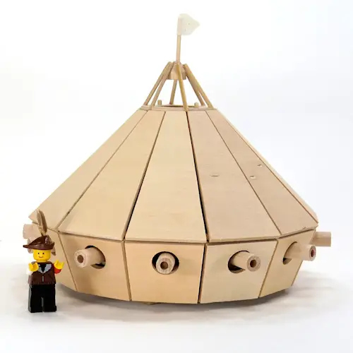 WOODEN DA VINCI TANK
