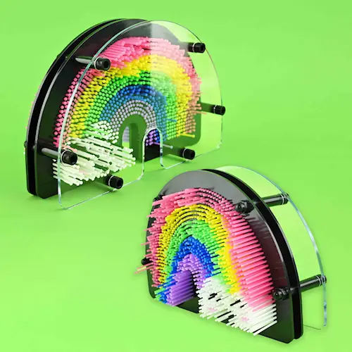 PIN ART RAINBOW