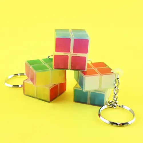 KEYRING CUBE GLOW IN THE DARK