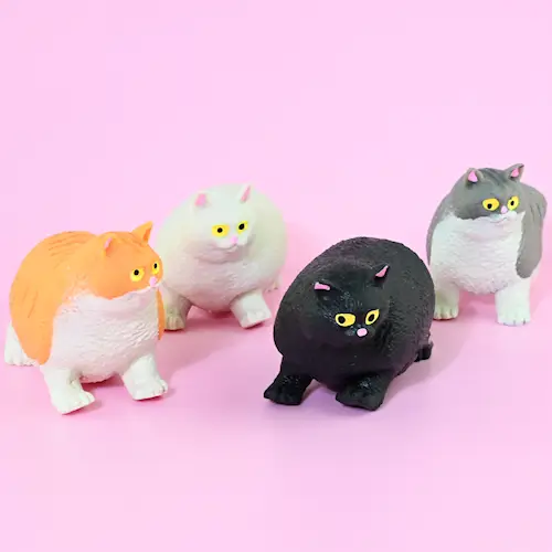 SQUEEZE SAND KITTEN
