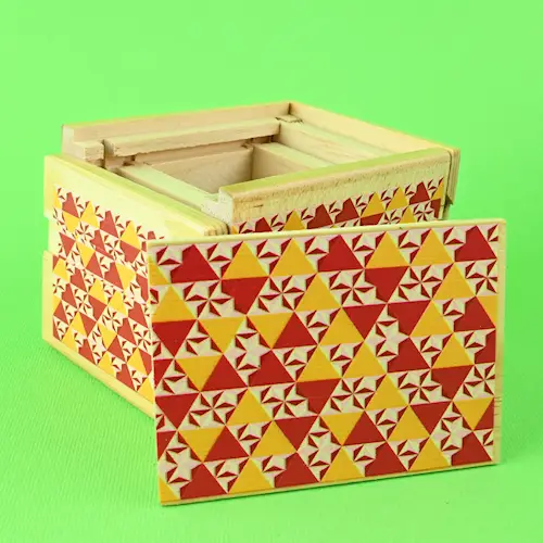 JAPANESE PUZZLE BOX