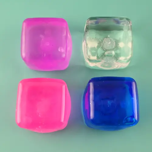 SQUEEZE SUGAR CUBE